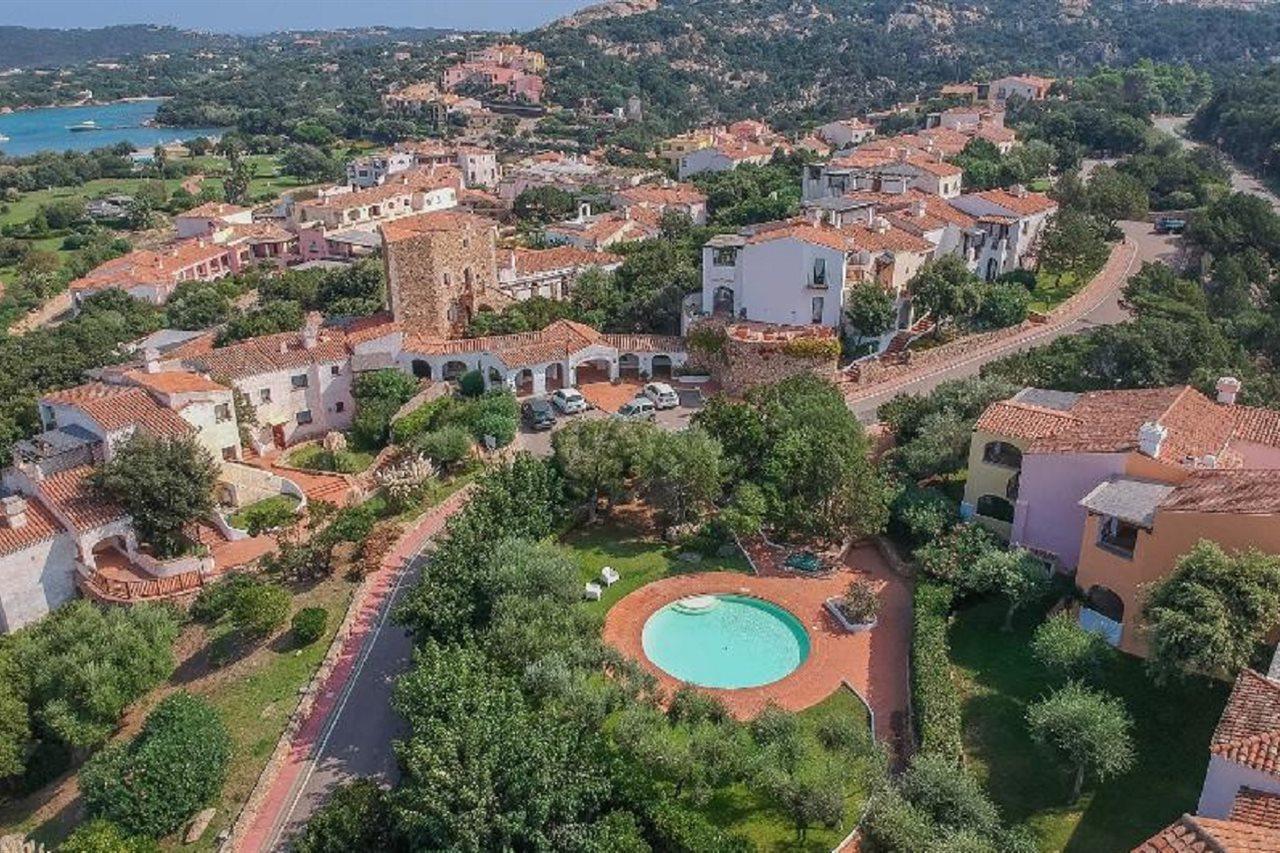 Aparthotel Il Giardino Degli Oleandri Liscia di Vacca Exterior foto