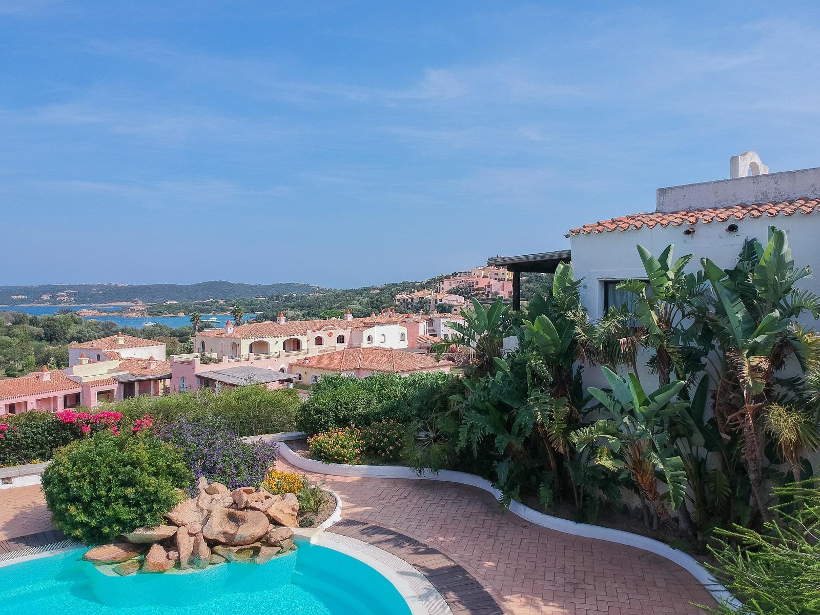Aparthotel Il Giardino Degli Oleandri Liscia di Vacca Exterior foto
